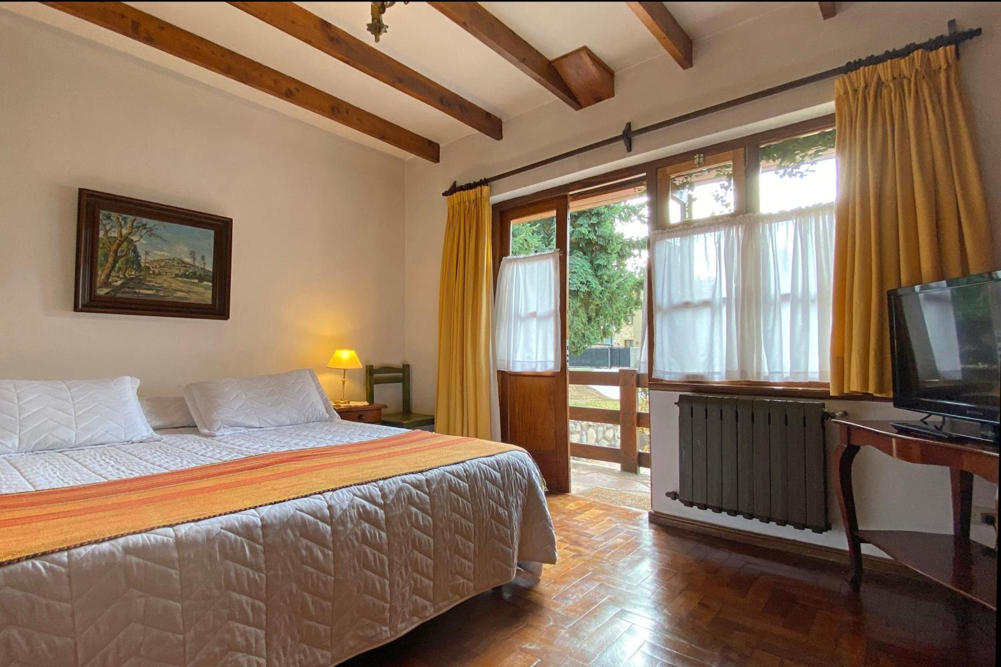 Hostería Canela B&B Esquel Esterno foto