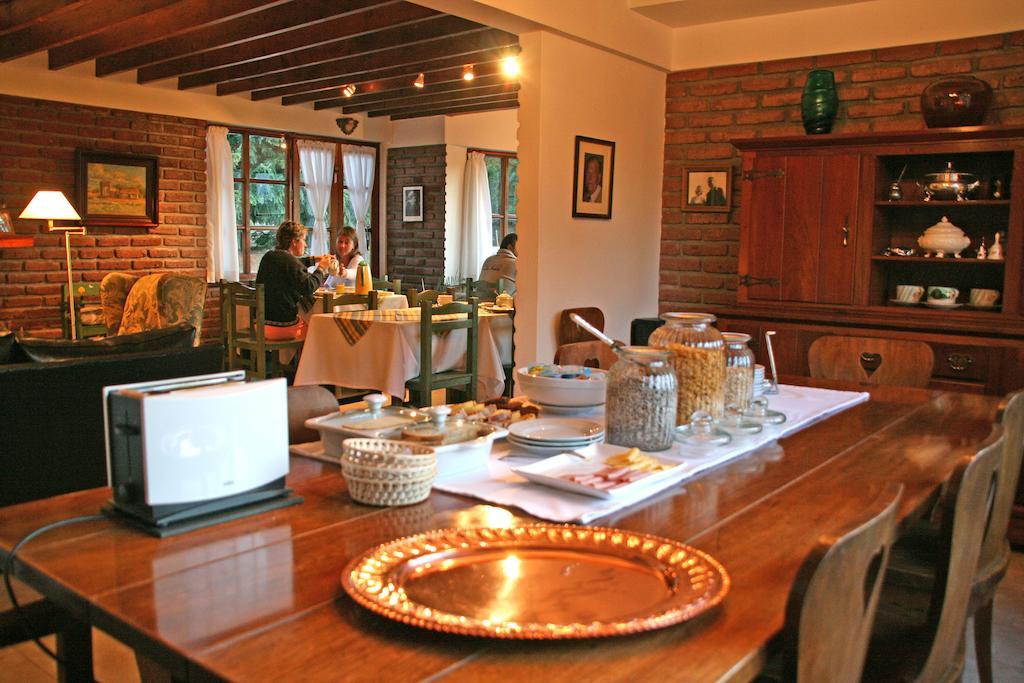 Hostería Canela B&B Esquel Esterno foto