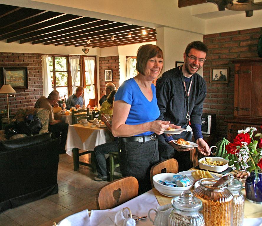 Hostería Canela B&B Esquel Esterno foto